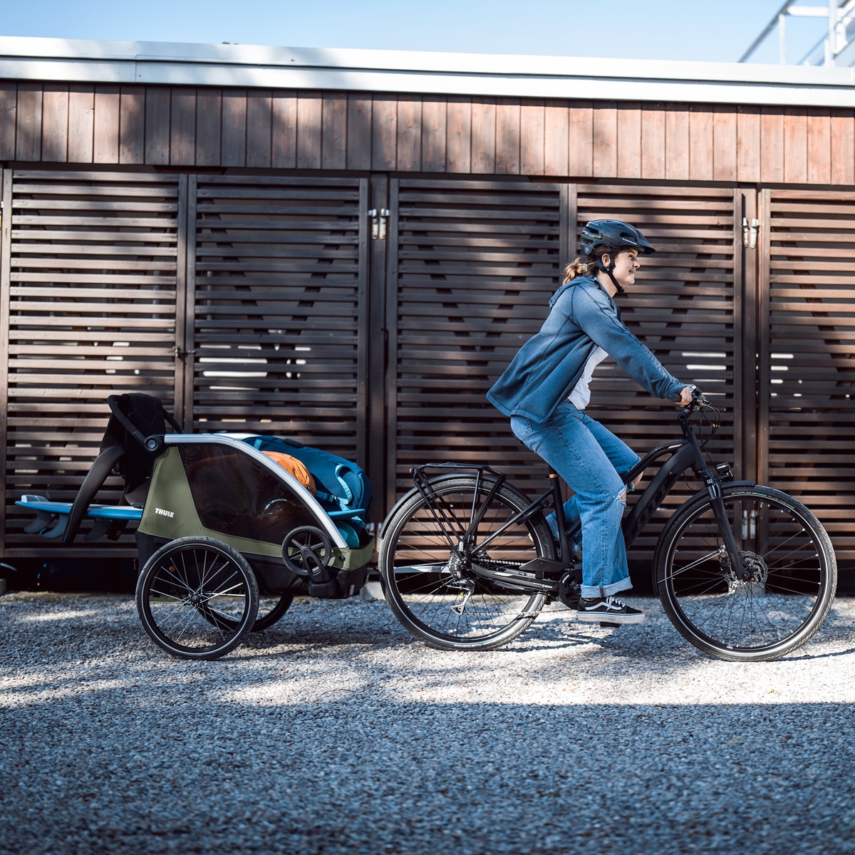 thule courier 3 in 1 bike trailer vintage green 11 2007877.jpg