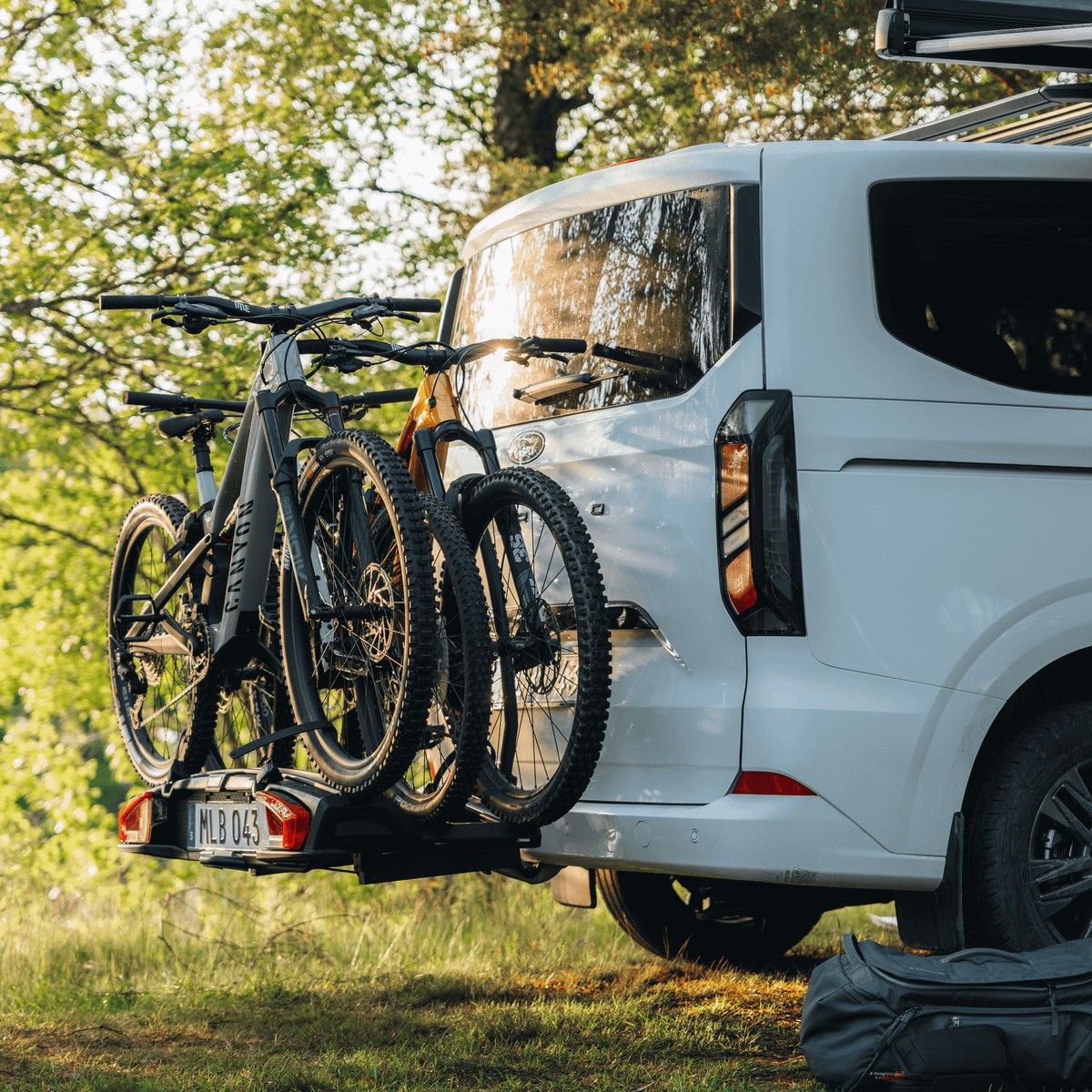 thule velospace 3 platform bike rack 3 bikes 8 1999064.jpg